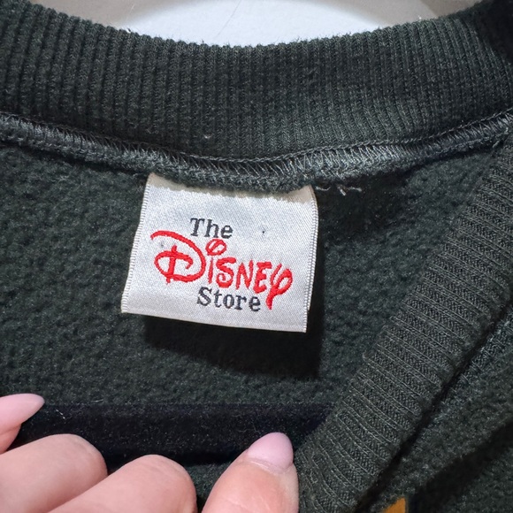 Green Winnie the Pooh Sweatshirt| The Disney Store| Vintage| Disneyland| - Picture 3 of 4